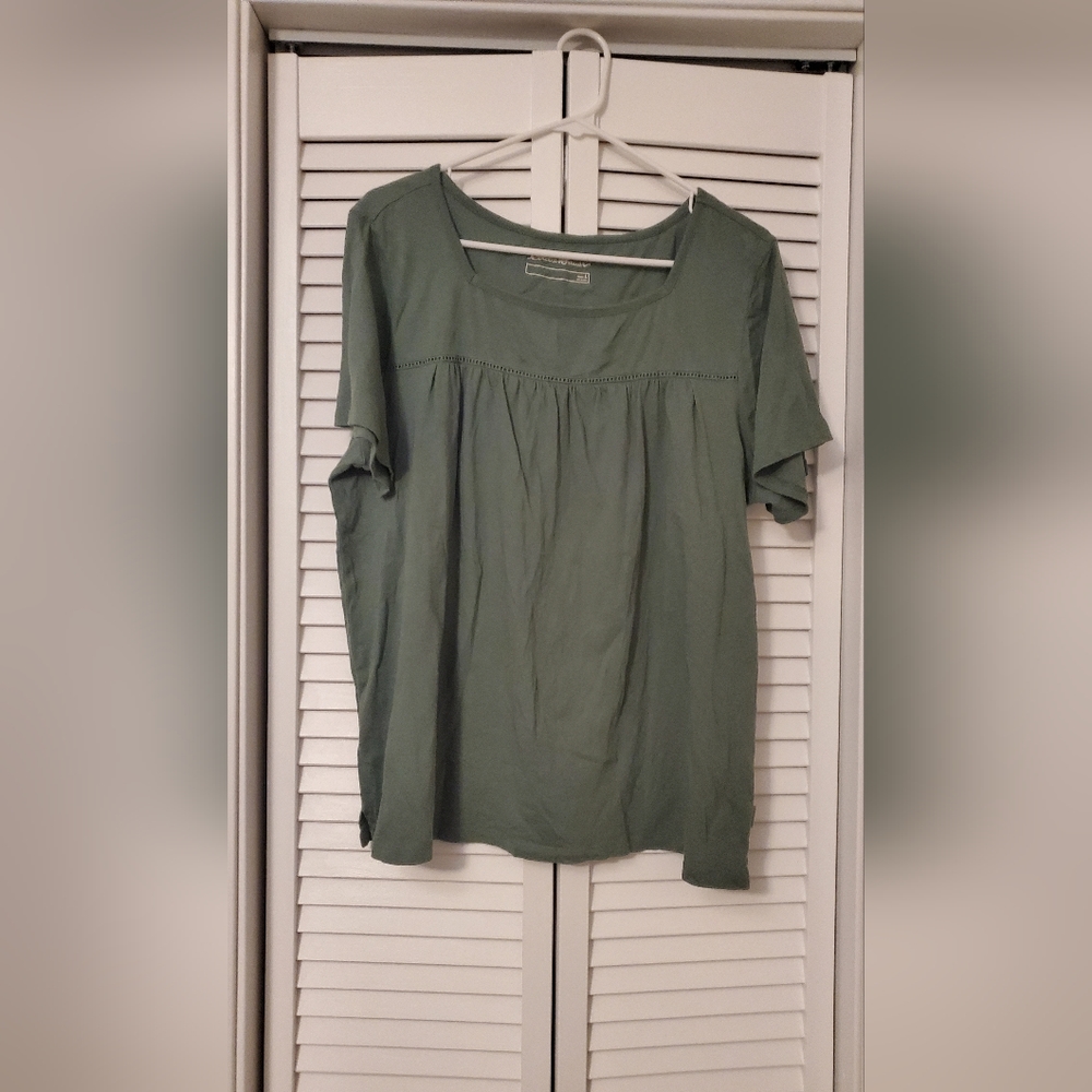Eddie Bauer top